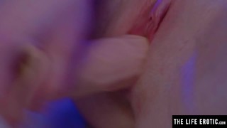 BDSM beauty humps a hefty rubber mock cock and orgasms hard