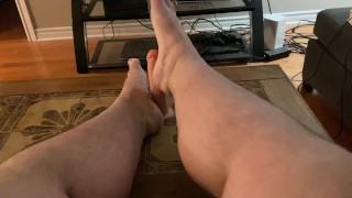 A little striptease upon entry and footjob demo on a big dildo, in honour of 5 million views!